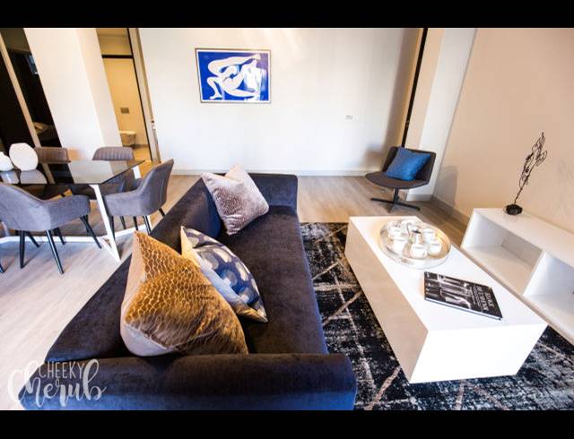 2 BEDROOM APARTMENT FOR SALE IN SANDOWN